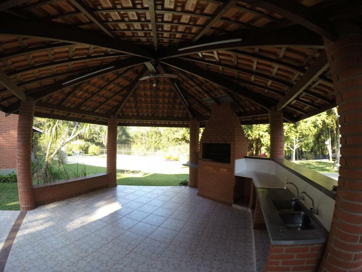 Вилла Chacara Quinta Dos Esquilos Котия Экстерьер фото